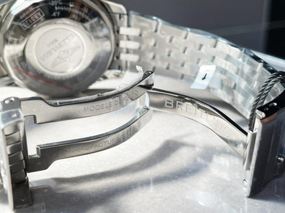 GF Factory 1:1 Breitling Navitimer Best Edition SS Black Dial A7750