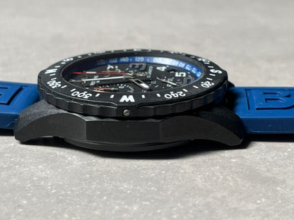 OGF Factory 1:1 Breitling Endurance pro 44mm Black dial Blue Rubber Strap quartz movement