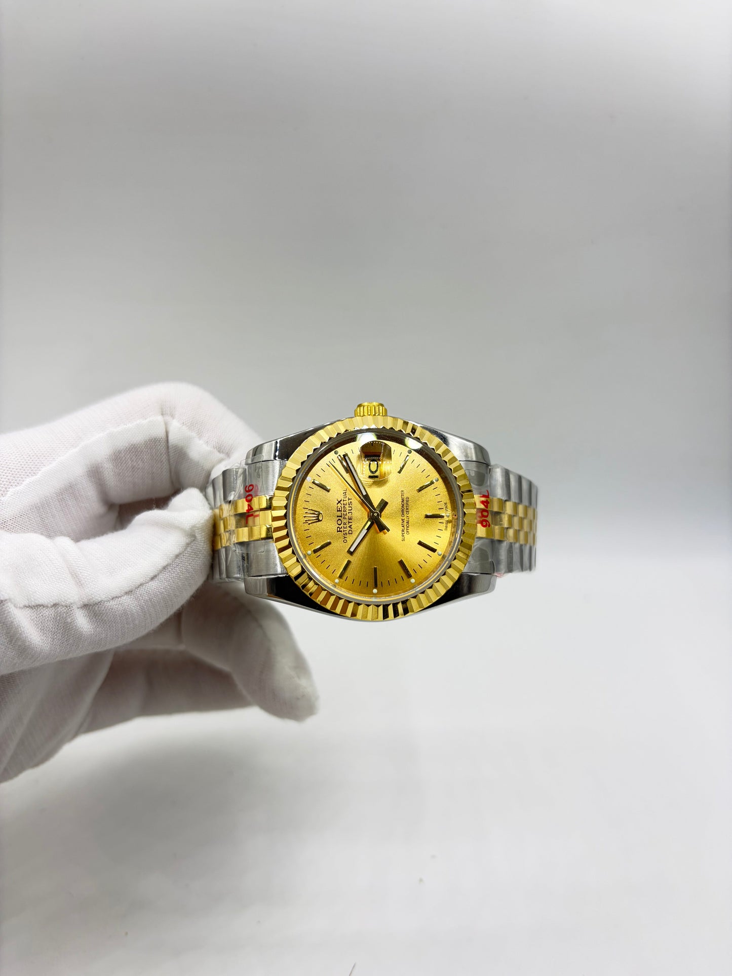Rolex Datejust 36 Yellow Gold Champagne Index Dial Ref.126233